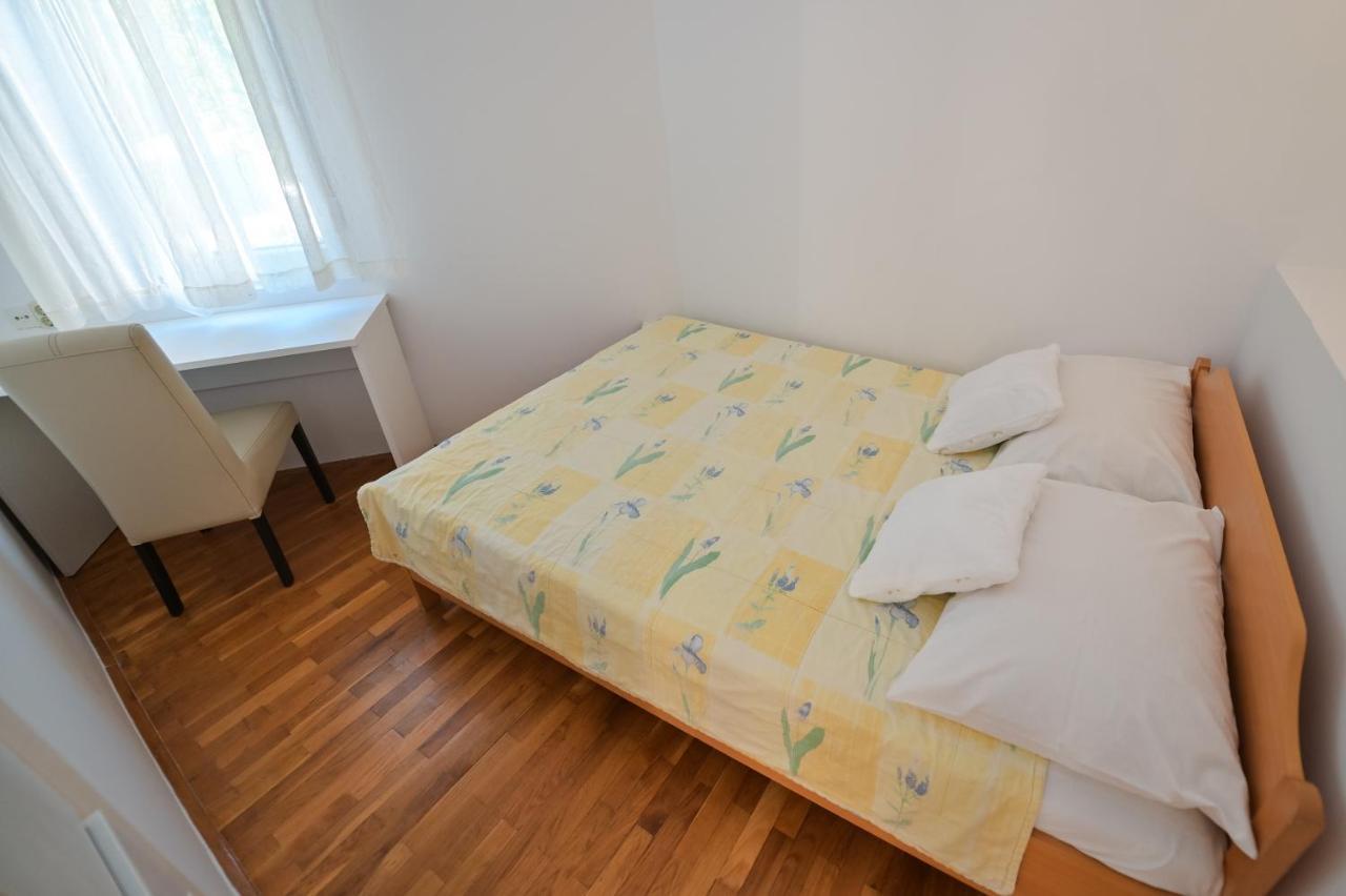Apartment Center Ana Novalja Eksteriør billede